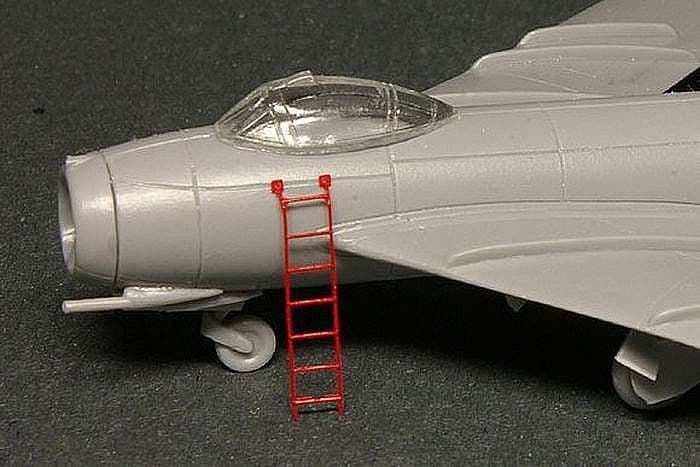 Brengun Models 1/144 MIKOYAN MiG-17PF Photo Etch Update Set 